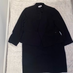 Two piece women’s business suit Calvin Klein